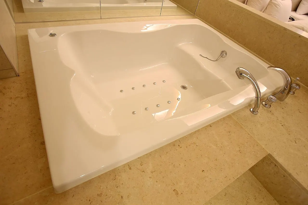 Hotel Lassa Seoul 2*,  South Korea