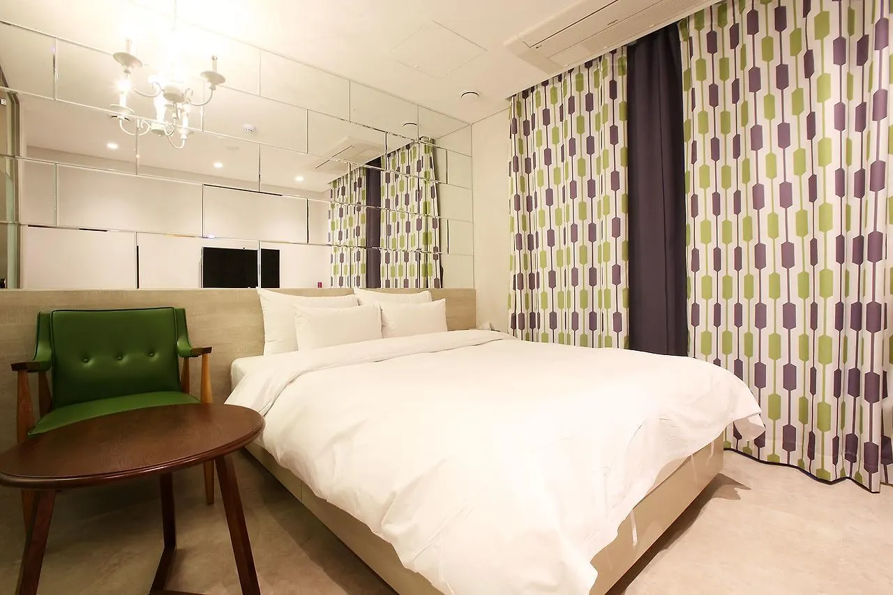 Hotel Lassa Seoul 2*,